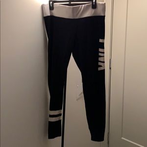 Victoria’s Secret PINK Yoga Leggings